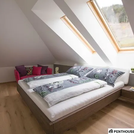 Penthouse Am Sonnenhang Mit Exklusiver Ausstattung Lägenhet